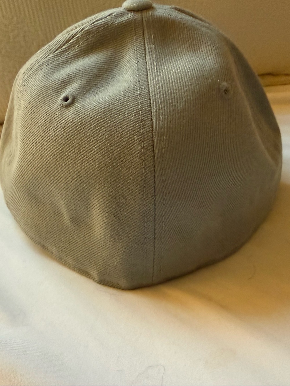 Cincinnati Reds Baseball Hat - Picture 3 of 4